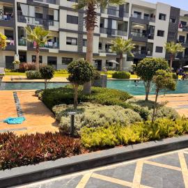 Beachland Mansouria, Charmant appartement vue sur piscine, accès plage et parking