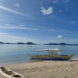 Playa Encantada Beach Resort, hotel i El Nido