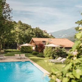 TANOVINUM Apartments, hotel v destinácii Villandro