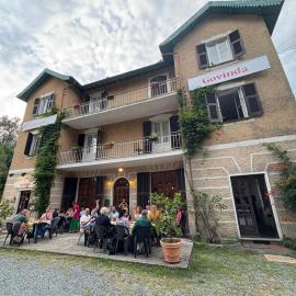 Govinda, hotel Pontinvreában