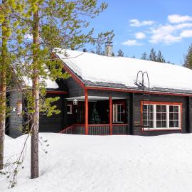 Orrenkolo, Lapland, hotel di Luosto