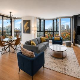 Your Downtown Vancouver Escape, Spacious, Serene & Scenic