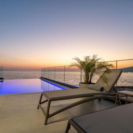 Nube Luxury Villas