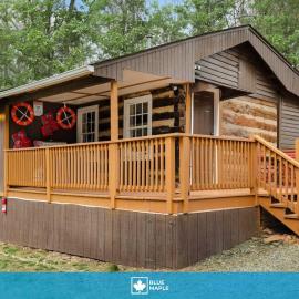 Creekside Cabin w Hot Tub, Fire Pit, Deck & Grill!, hotel a Basye