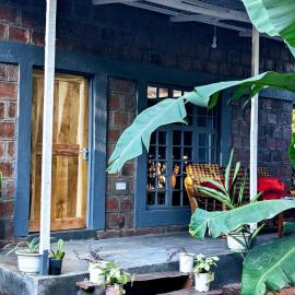 Alkebulan cottages, hotel v destinácii Uru