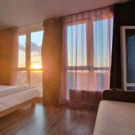 Панорамный Вид на озеро метро Позняки Осокорки Харьковская Ревуцького, Hotel in Kiew