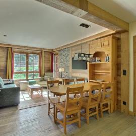ARC 1950 - Appartement 08 personnes - Départ ski aux pieds - Sauna, Hammam, Jacuzzi, Salle de fitness, Piscine extérieure chauffée