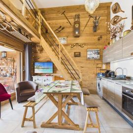 Appartement Haut Standing au Cœur des Gets - Proche Commerces, Garage et Spa - FR-1-623-270