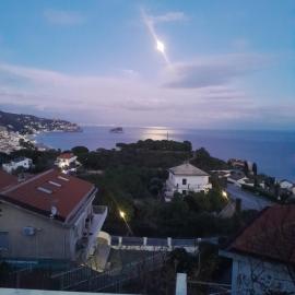 Mansarda a Noli e Spotorno, hotel v mestu Noli