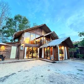 Gemia, Zaki's Residence, Marang, Terengganu – hotel w mieście Marang