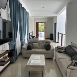 Beauty World Villa - Gampaha, hotel u gradu 'Gampaha'