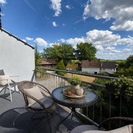 Landblick Halver - Ferienwohnung mit Balkon, hotel in Halver
