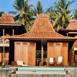 Villa Hola Agung