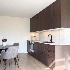 Lonid Apartment, hotelli kohteessa Höfn