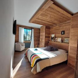CHALET CHALEUREUX Vallée DE CHAMONIX 4CH 4SDB SAUNA