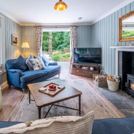 Exceptional woodland cottage in Constable Country - Cosgrove Lodge