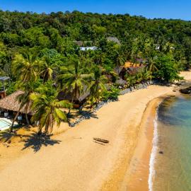 Floraly Komba Hotel - Nosy Komba, hotel in Nosy Komba