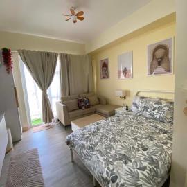 971 Studio at Milan Residenze Fairview, QC