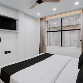 Hotel O Bay Inn