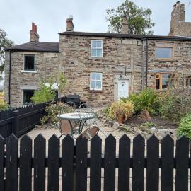 Stanhope Hideaway-1 bed cottage