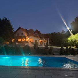 Transylvanian Relax House, hotel a Lupeni