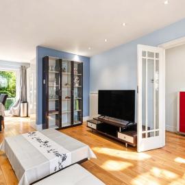 Private Garden Townhouse - 3 Bedrooms - 2 Bathrooms - Sleeps 7, viešbutis Londone