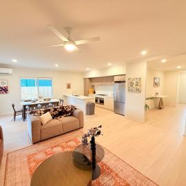 Amazing Mountain Views Close to CBD&Pet friendly