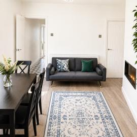 New Stylish Modern Home & Free Parking!, hotel in Darwen
