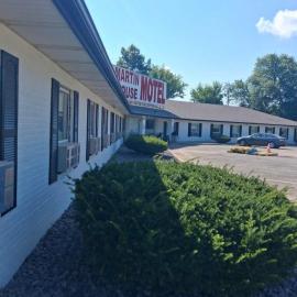 Martin House Motel, hotel din Brookfield