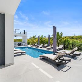Private Pool Villa with BBQ, Fire Pit Near Beach