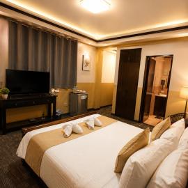 Amax Inn Makati، فندق في مانيلا