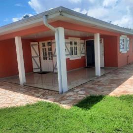 Villa Le Balisier, hotelli kohteessa Le Lamentin