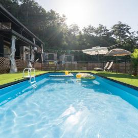 Hongcheon stone brown Pension