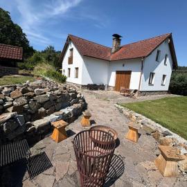 Šumavský dům, hotel i Drslavice
