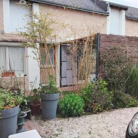 House near Chateaux de la Loire, hotel in Saint-Georges-sur-Cher