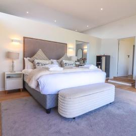 Waterstone Villa, hotel a De Kelders