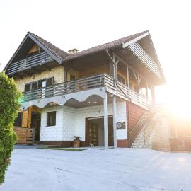 Villa Ferra, hotel in Virovitica