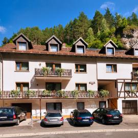 Gästehaus Arnold, hotel in Pottenstein