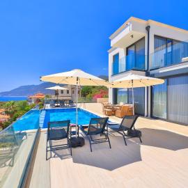 Villa Aria