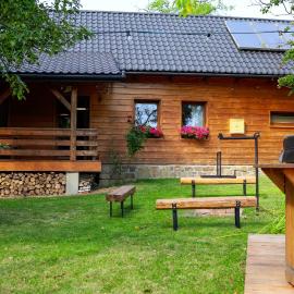 Domek Pod Dzwonkiem, hotel en Jasienica