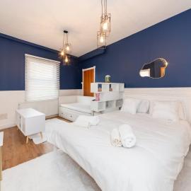 Free Parking 2 Beds Studio River Thames, hotell i Caversham