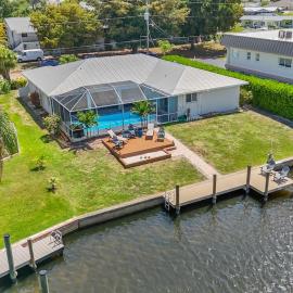 Waterfront Pool Game Room Gulf Access