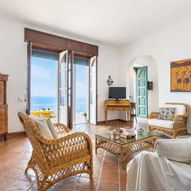 Hostdomus - Villa Nautilus with private parking