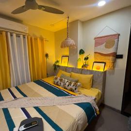 2 bhk apartment, hotel en Indore
