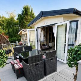 StaticCaravan-6Berth-DogFriendly
