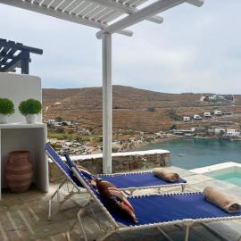 Platon Luxury Seaview Villa in Kythnos, хотел в Episkopí