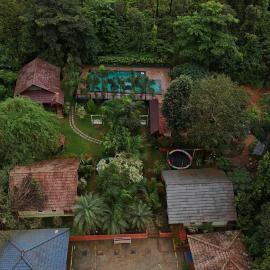 Wayanad Way Resort, hotel v destinácii Koroth