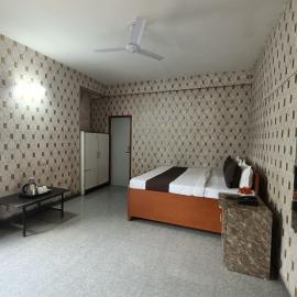 Executive Inn