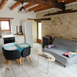Gîte de l'Aiguillier, Hotel in Castelnau-Montratier