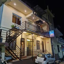 SkyPeak Retreat home stay